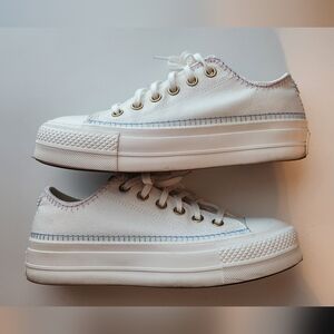 Women's Offwhite Platform Converse All Star Sneakers - Size 7.5